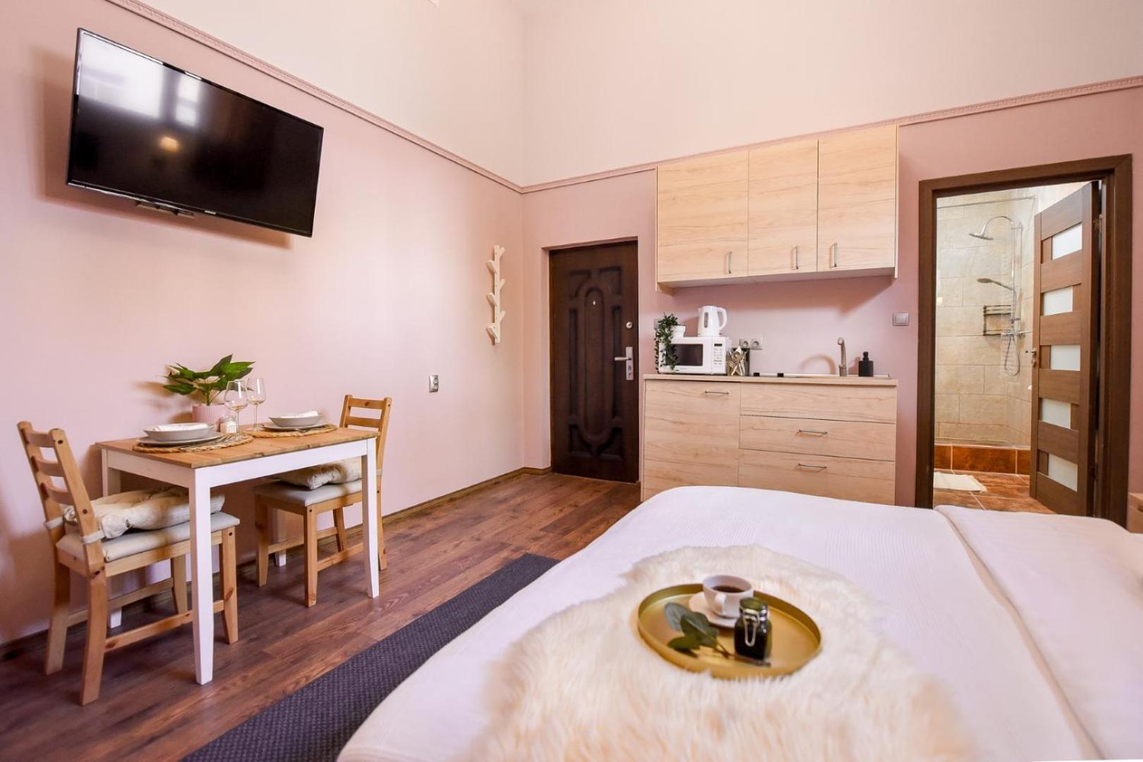Historic Charm, Modern Comfort - Accommodation In The Heart Of The Old Town Bucarest Chambre photo