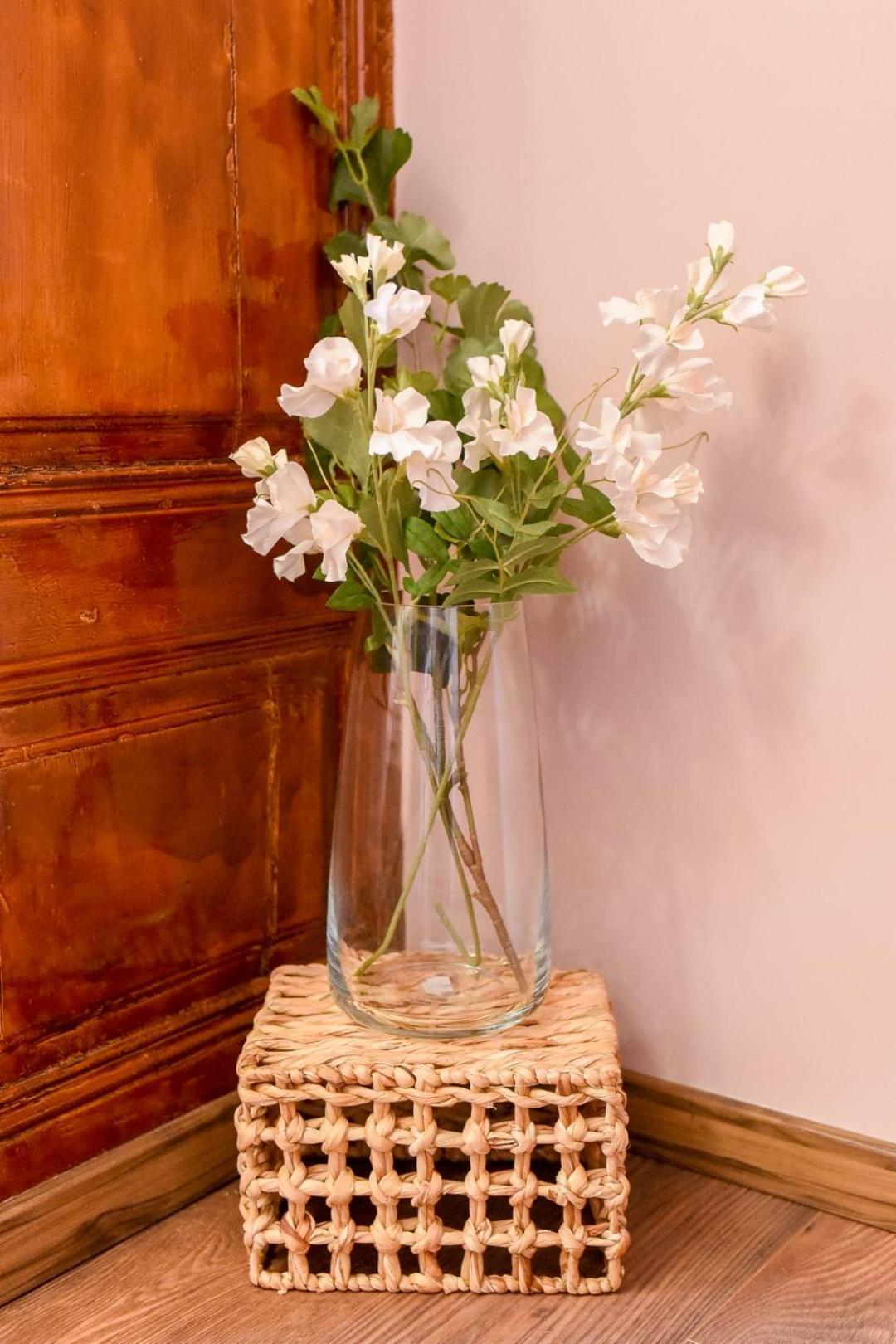 Historic Charm, Modern Comfort - Accommodation In The Heart Of The Old Town Bucarest Chambre photo