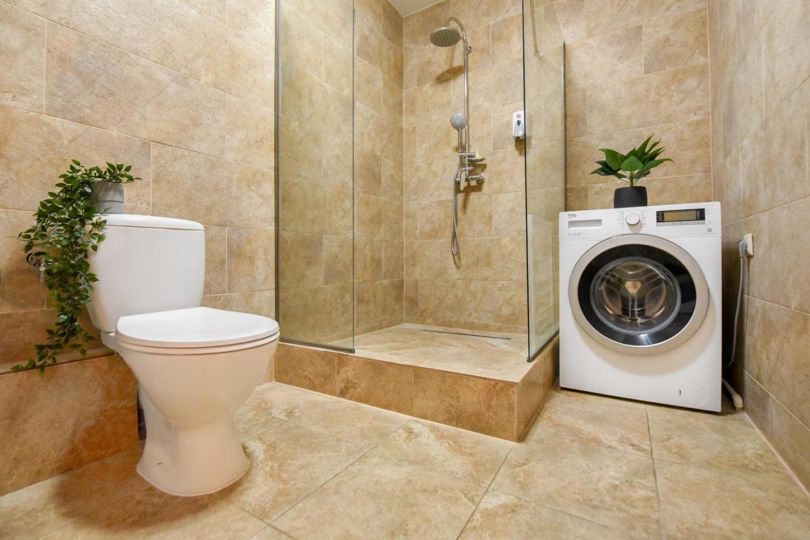 Historic Charm, Modern Comfort - Accommodation In The Heart Of The Old Town Bucarest Chambre photo